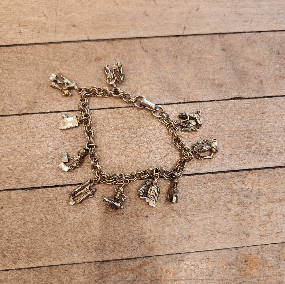 Vintage Coro Signed Charm Bracelet
